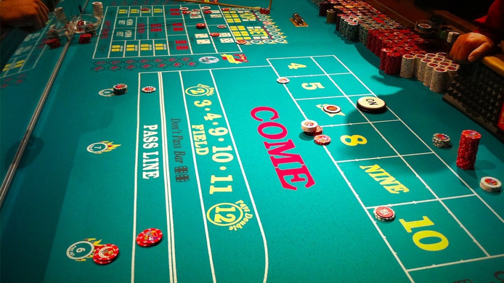 Should players understand pass line bet mechanics in casino games, crypto craps?